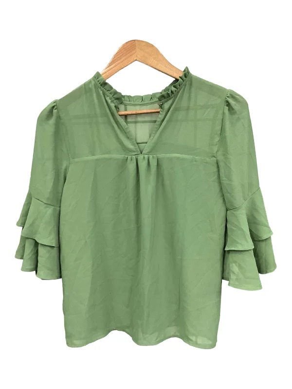 Blouse 3/4 Sleeve By Monteau  Size: S