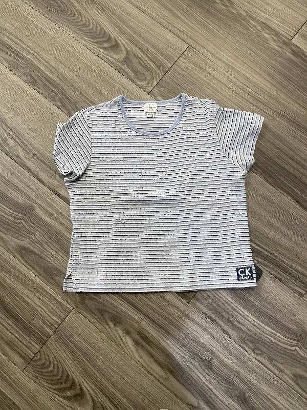 Top Short Sleeve By Calvin Klein In Striped Pattern, Size: M