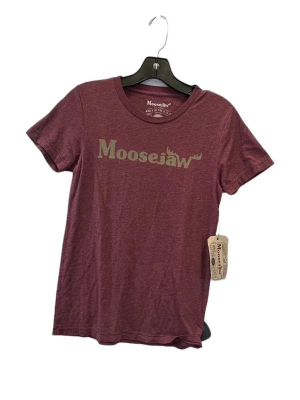 Top Short Sleeve By Moosejaw In Red, Size: S