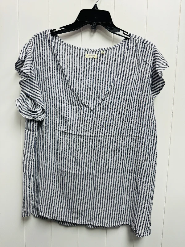 Top Short Sleeve By Dylan In Blue, Size: Xl