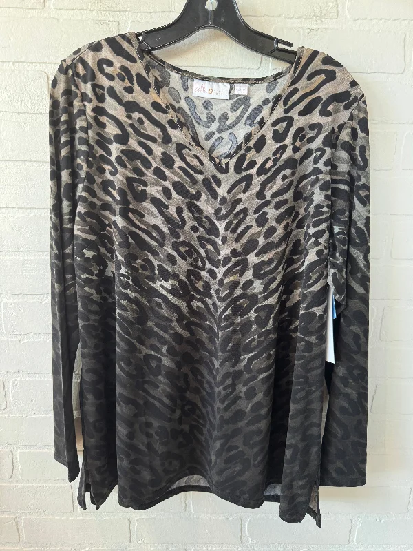 Top Long Sleeve By Belle By Kim Gravel In Black & Green, Size: L