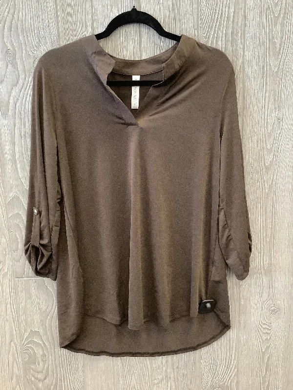 Top 3/4 Sleeve By Clothes Mentor In Brown, Size: M